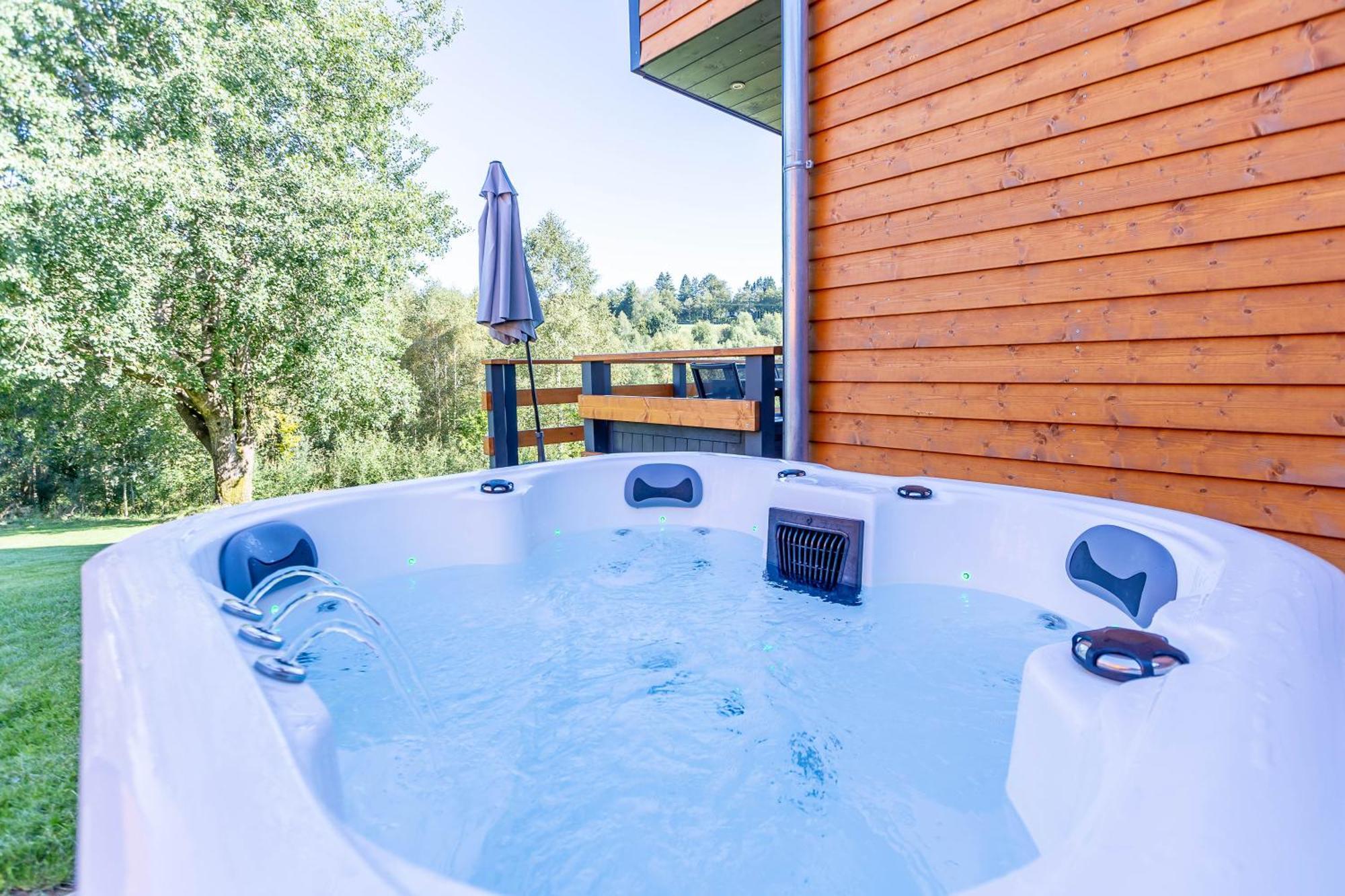 Urlaub Am Schwarzbach Mit Sauna Und Whilpool Butgenbach Exterior foto